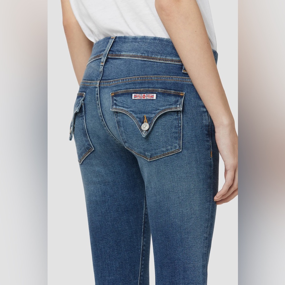 Beth Mid-Rise Baby Bootcut Jean size 27